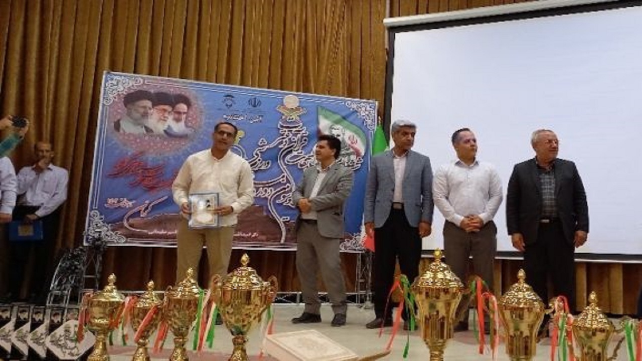 کسب مقام دوم مسابقات کارکنان آموزش و پرورش استثنایی کشور