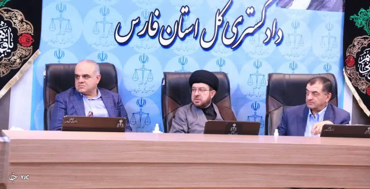اراده و تاکید دستگاه قضایی استان بر حرکت چرخ تولید و صنعت فارس است