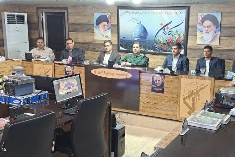 مشکلات صنعت با فراهم‌سازی تولید و اشتغال قابل حل است