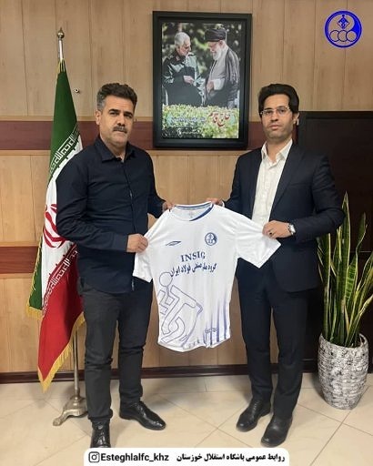 پورموسوی سرمربی استقلال خوزستان ماند