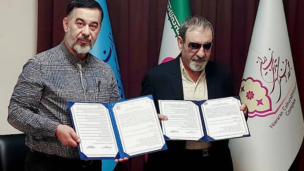 امضای تفاهم‌نامه همکاری میان کاخ نیاوران و انجمن نابینایان