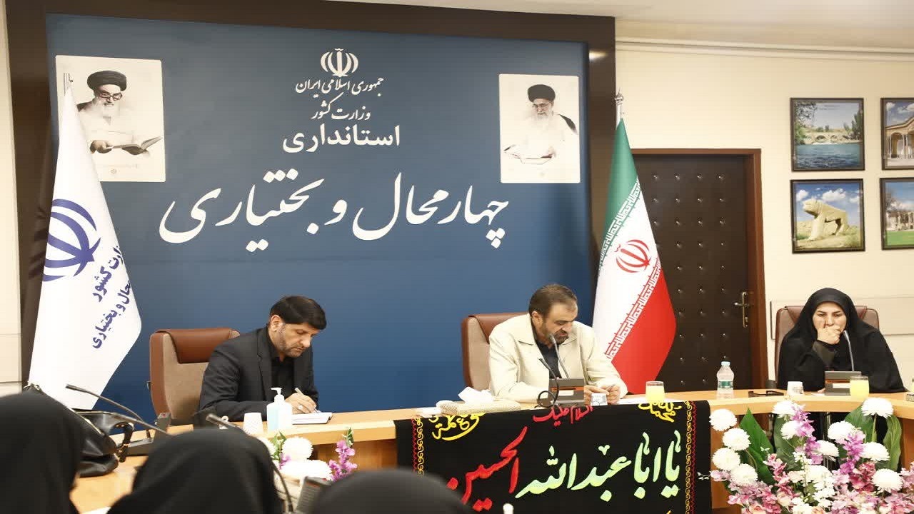 خدمات دولت از سوی زنان تاثیرگذار استان تبیین شود