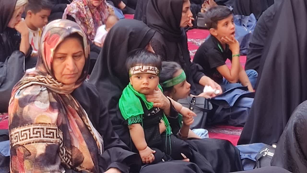لالایی مادران عاشورایی آذربایجان غربی برای سرباز شش ماهه کربلا+عکس
