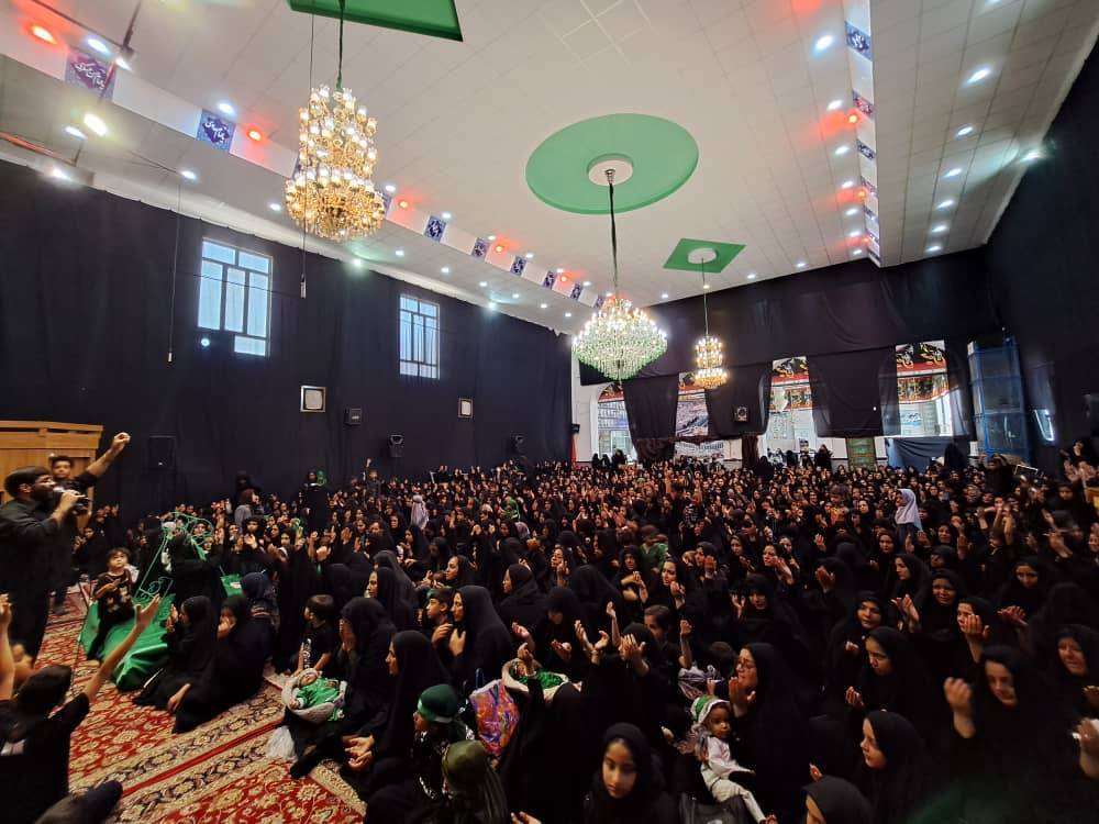 مراسم شيرخوارگان حسيني