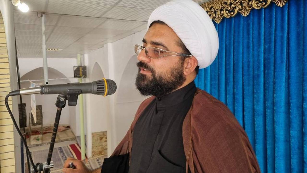 از عاشورا درس بگیریم