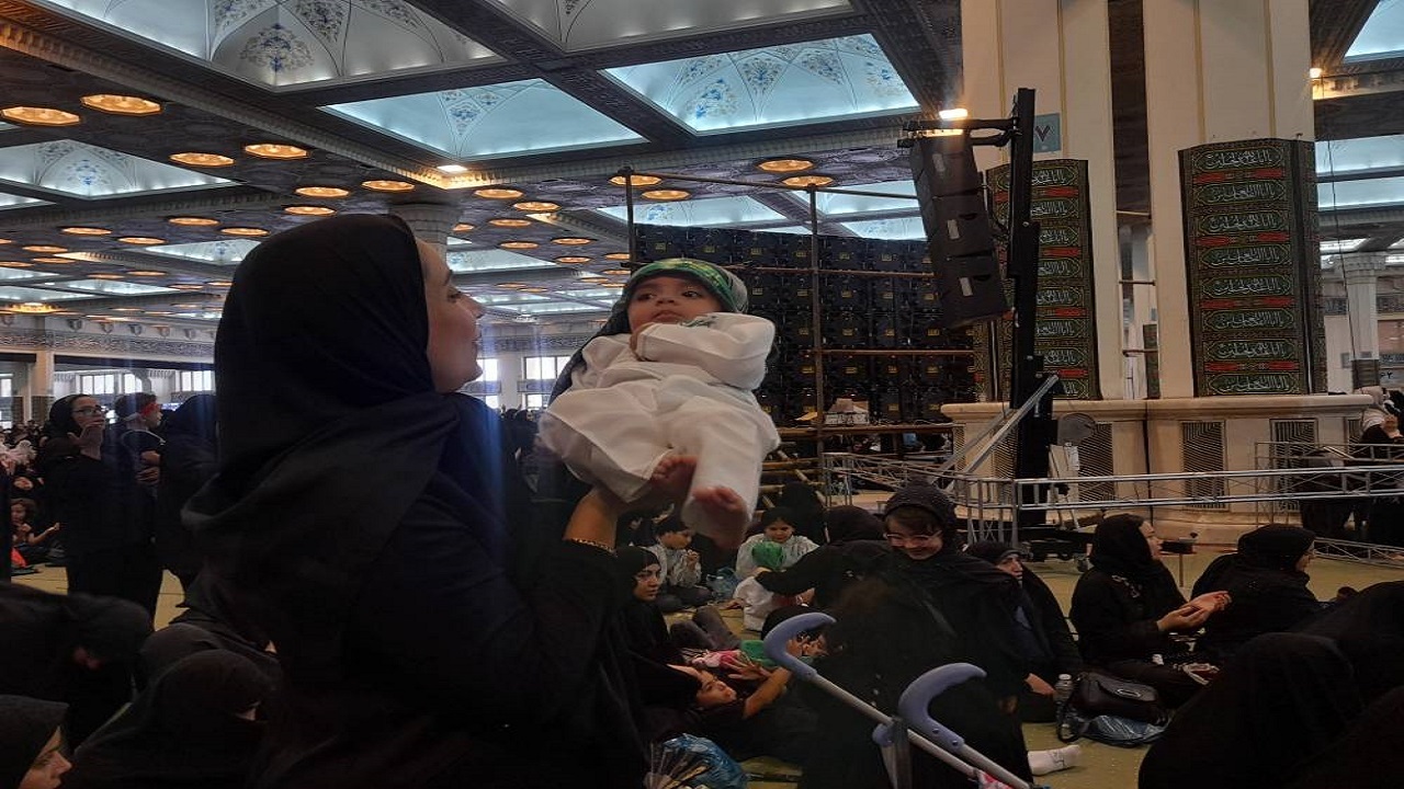 مراسم شیرخوارگان حسینی در ایران و جهان برگزار شد