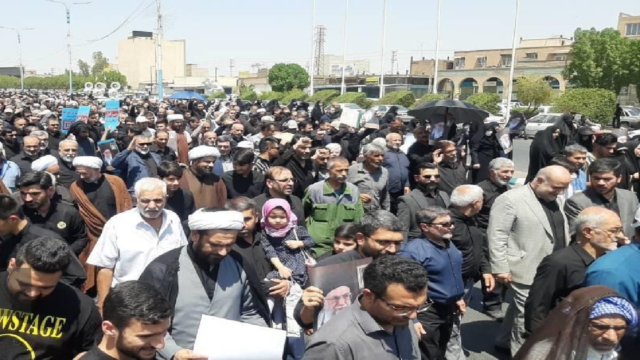 خوزستانی‌ها هتک حرمت قرآن را محکوم کردند