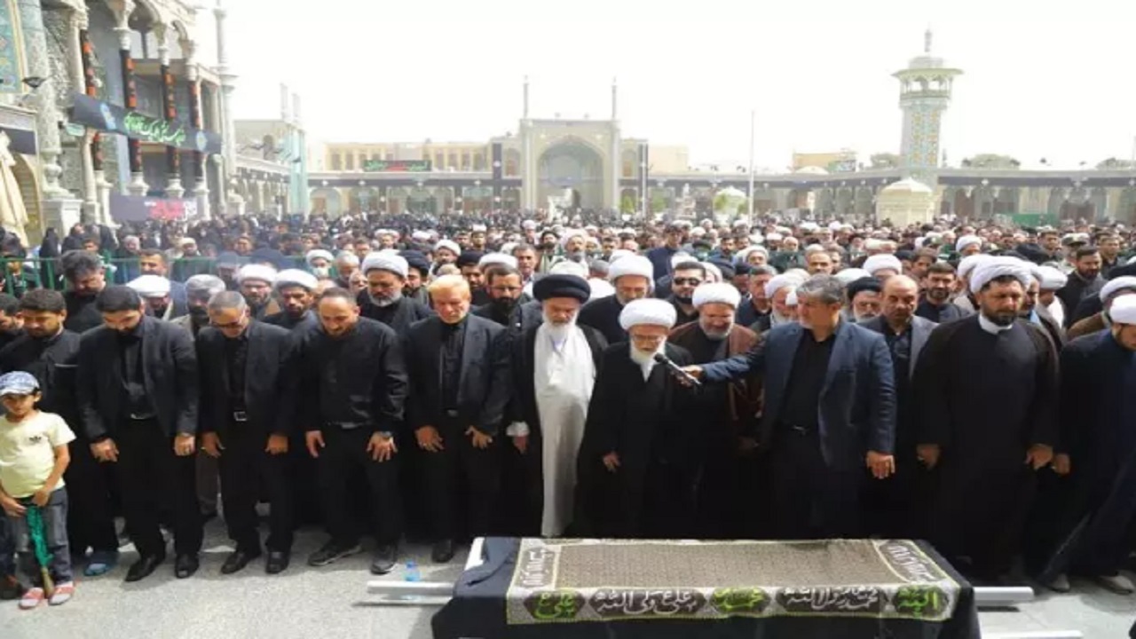 تشییع پیکر همسر آیت الله محسن اراکی در قم