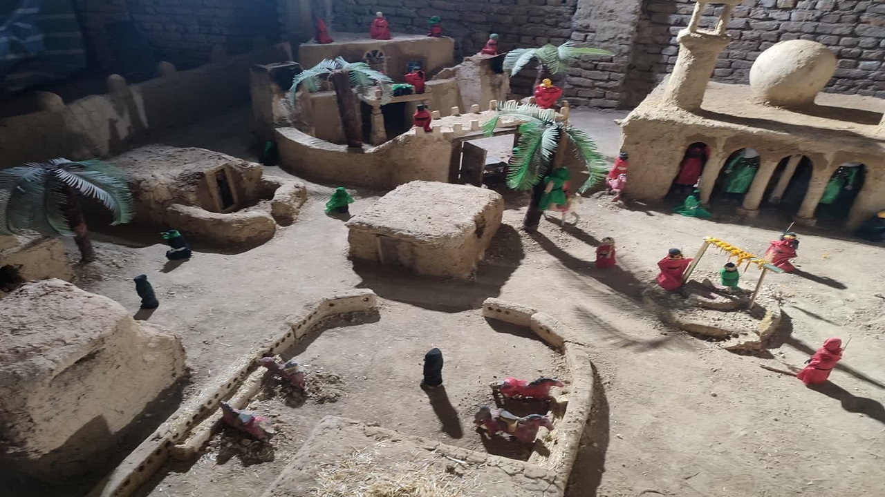 بزرگترین نمایشگاه ویژه ایام محرم در روستای تکه گشایش یافت