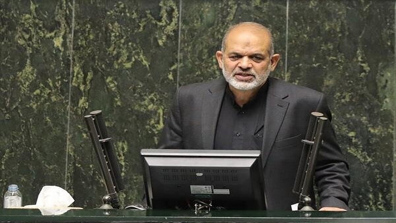 بررسی سوال ۲۰ نماینده از وزیر کشور در کمیسیون امور داخلی کشور