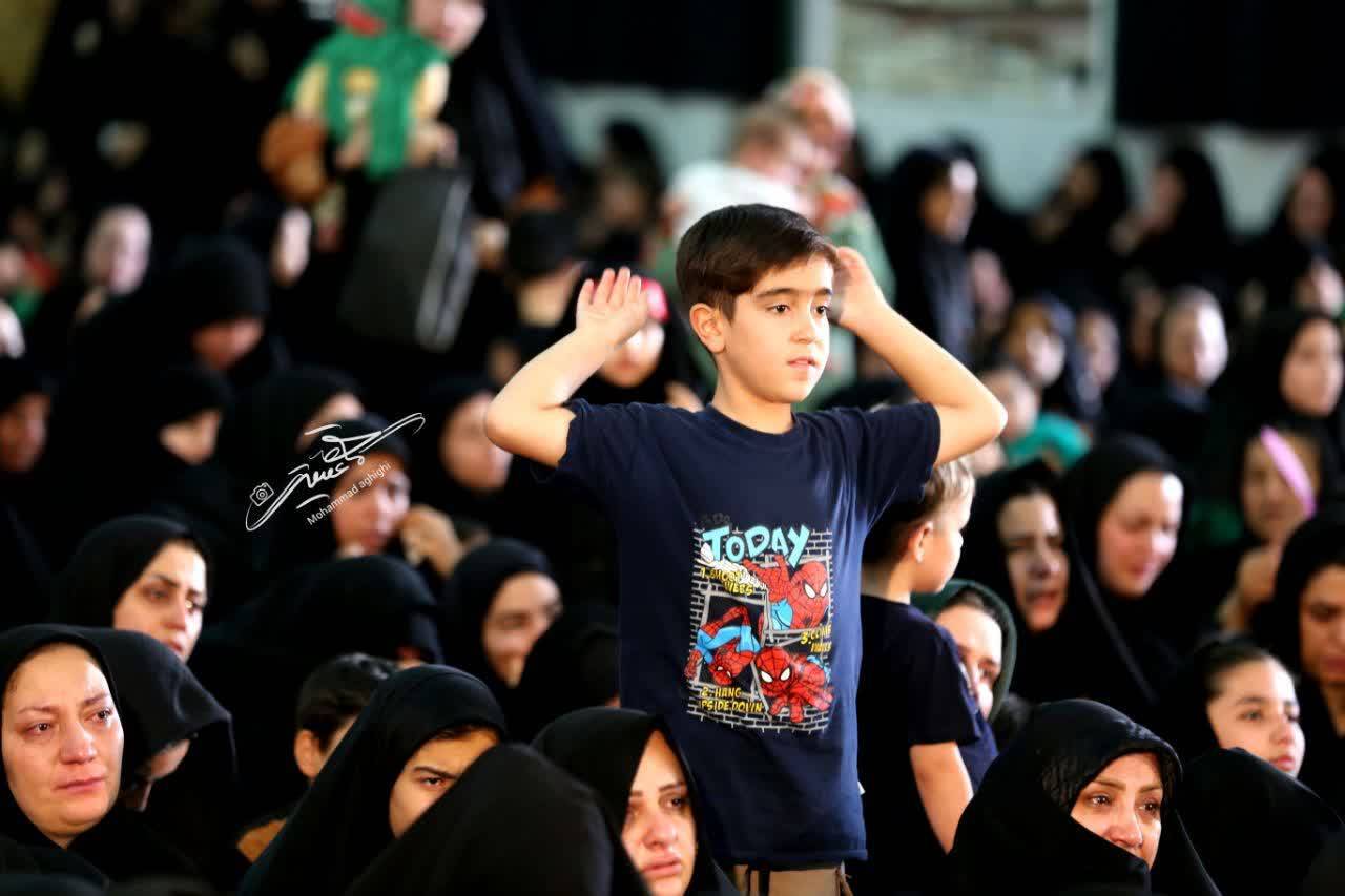 مراسم بزرگداشت روز جهانی حضرت علی اصغر (ع) مراسم بزرگداشت روز جهانی حضرت علی اصغر (ع)