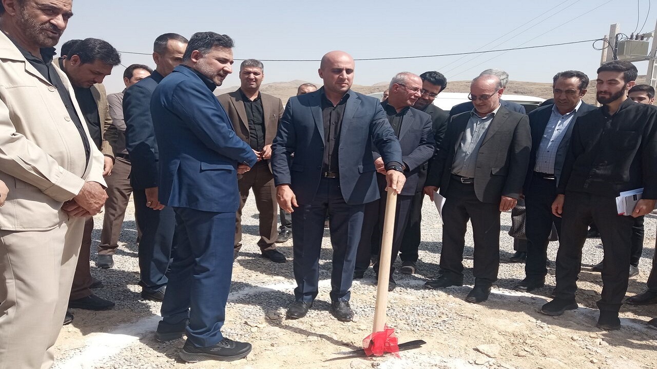کلنگ زنی ۲ طرح فناور و دانش‌بنیان در چهارمحال و بختیاری