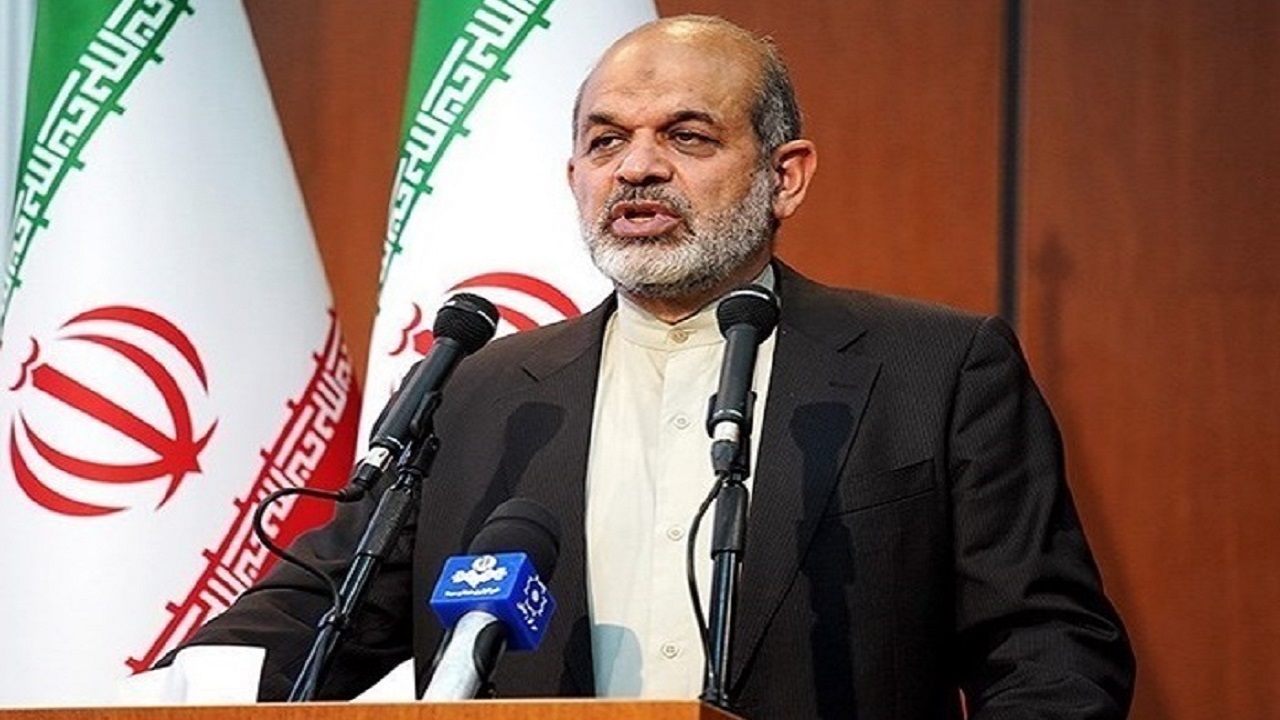 پلیس در حوزه عفاف و حجاب به قانون عمل می‌کند