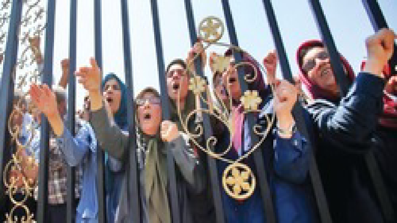 فرجام منافقین سرنوشت گروه‌هایی که به ملت پشت می‌کنند