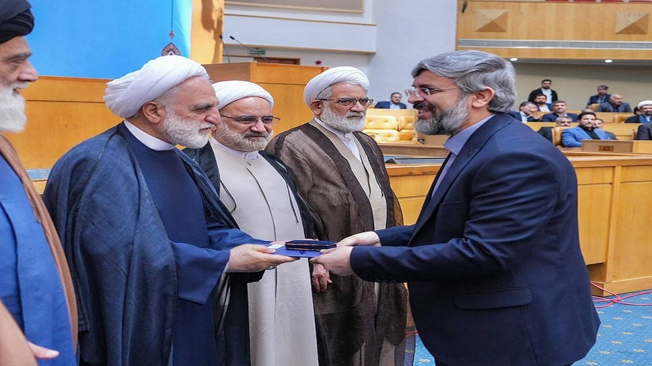 معرفی دادستان مرکز استان گلستان به عنوان مدیر برتر ملی