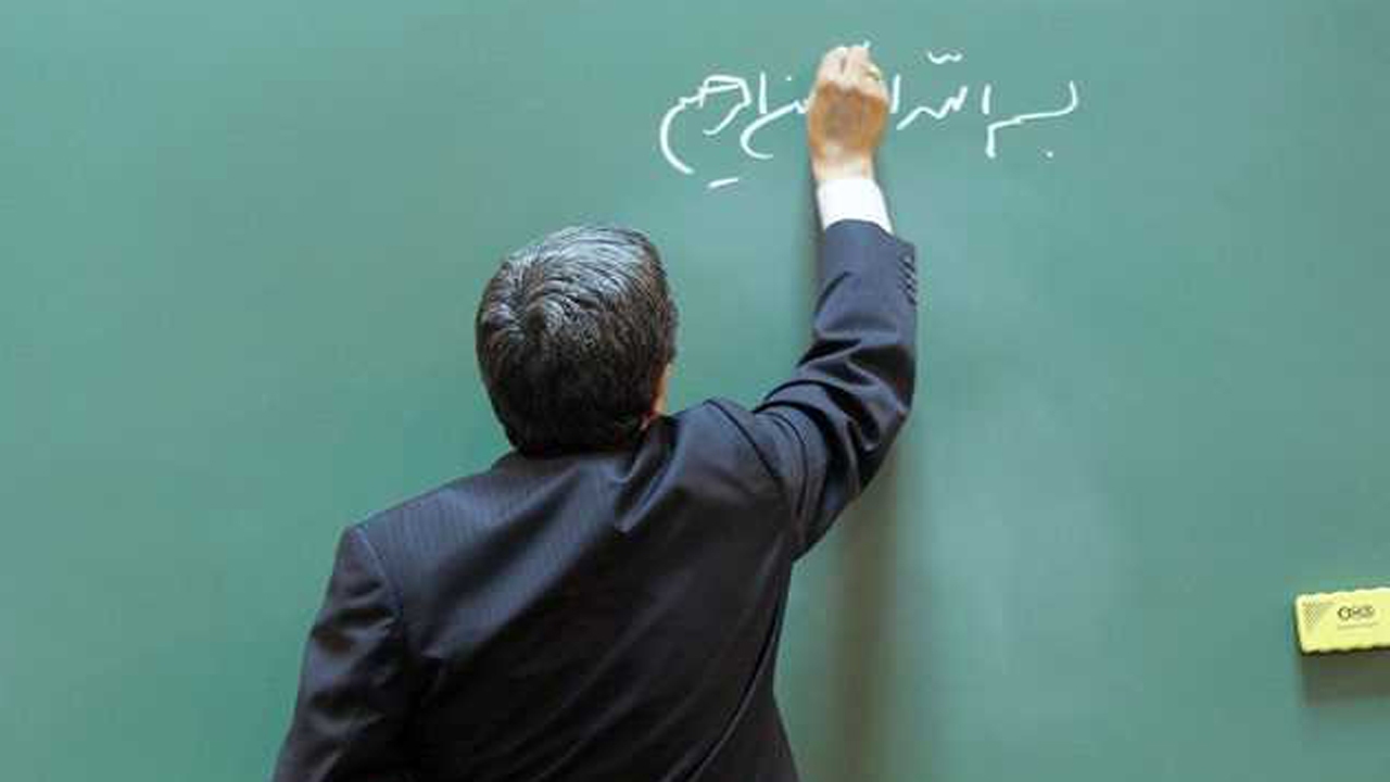 امکان ادامه خدمت معلمان با ۳۰ سال سابقه خدمت