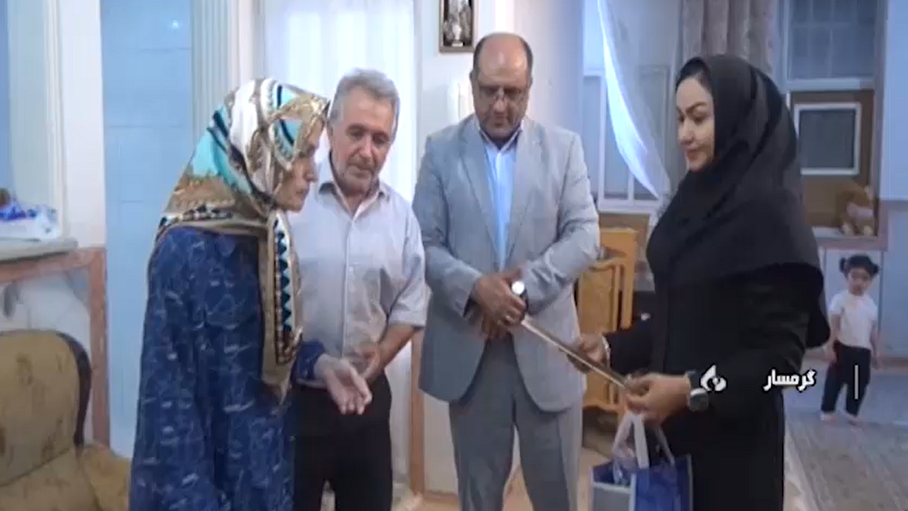 تجلیل از بانوی ورزشکار پیشکسوت گرمساری