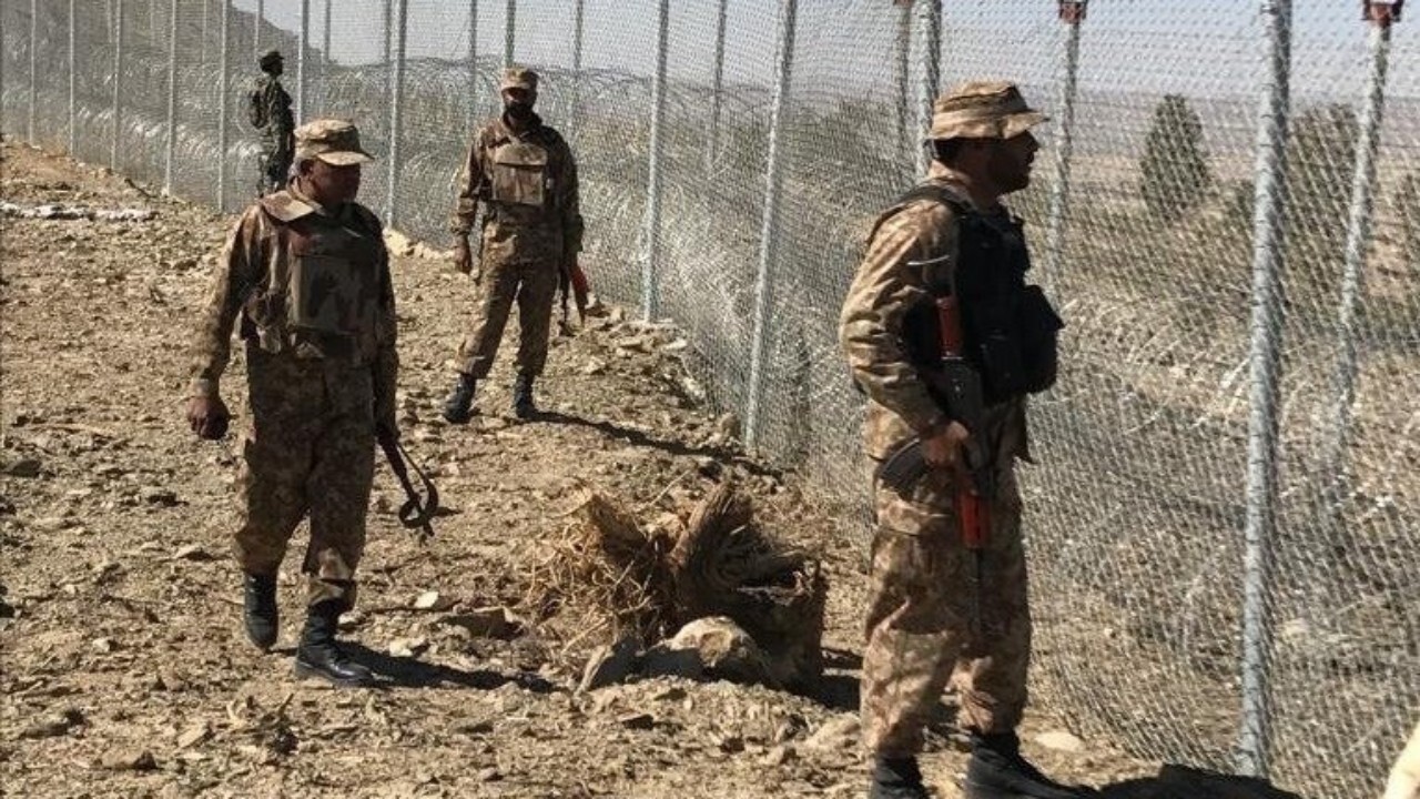 ۷ کشته بر اثر درگیری در مرز افغانستان و پاکستان