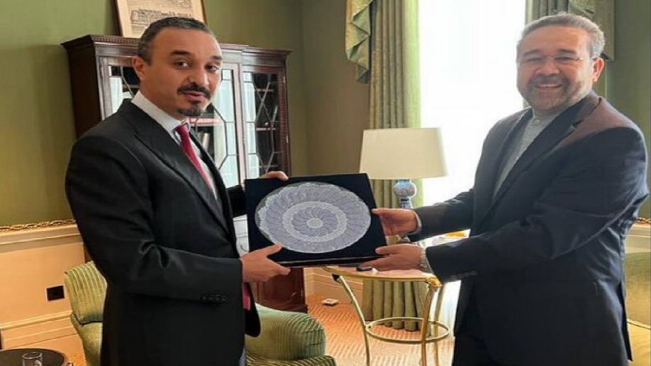 دیدار کاردار ایران با سفیر عربستان در لندن