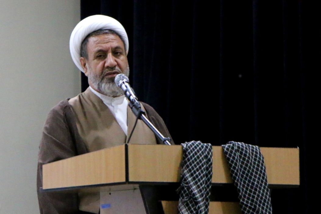 مانند شهدا رفتار کردن به معنای ترویج مکتب شهدا است