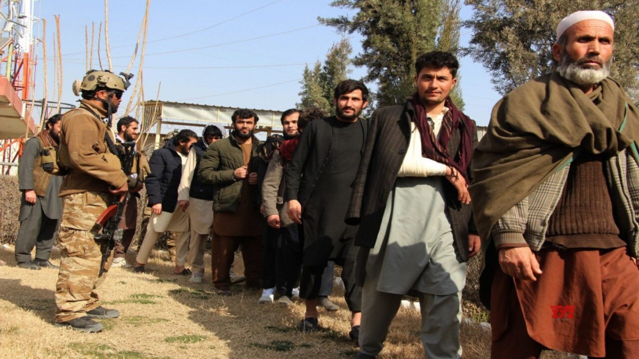 آزادی ۲۷ مهاجر افغانستانی از پاکستان