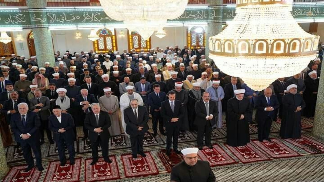 شرکت بشار اسد در نماز عید قربان
