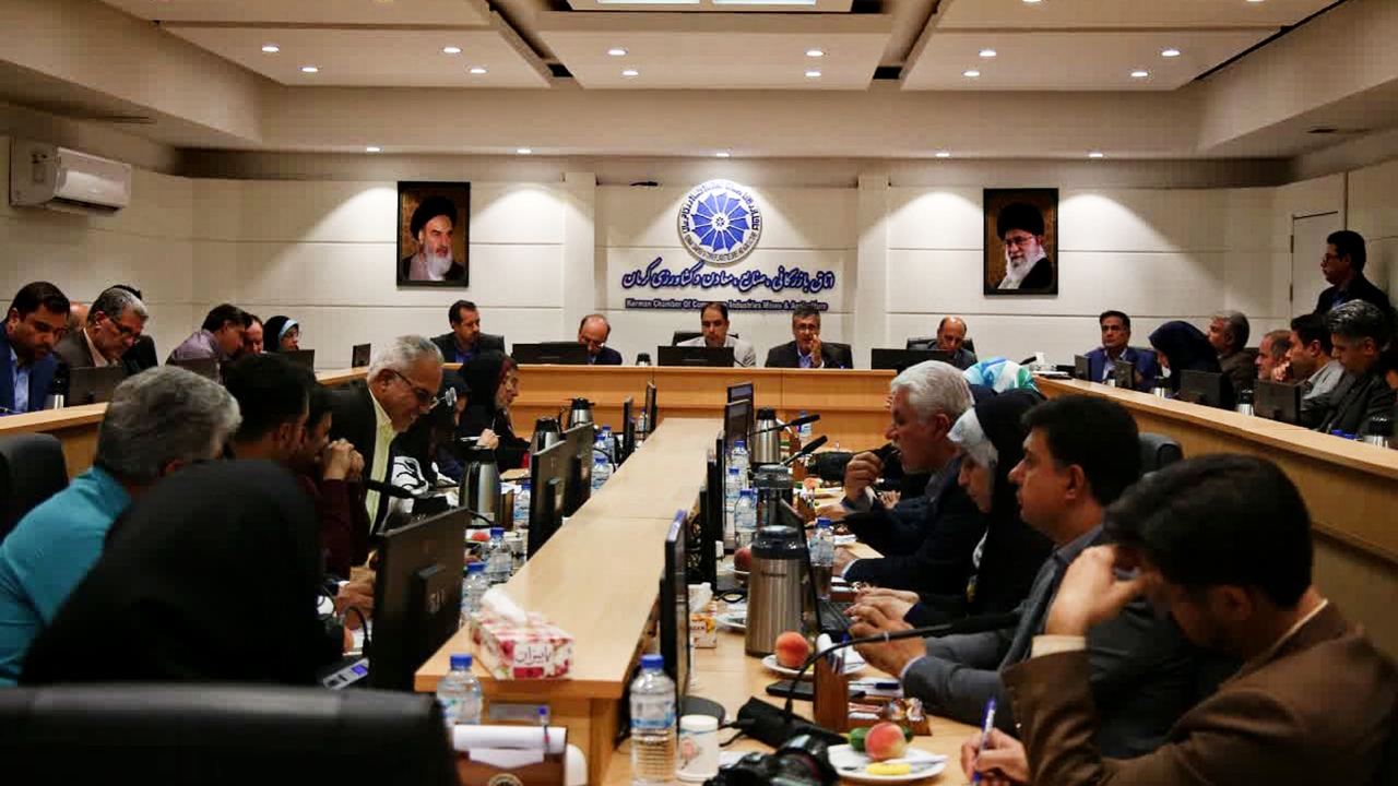 کرمان، ظرفیت ۱۰ میلیارد دلار صادرات غیرنفتی را دارد