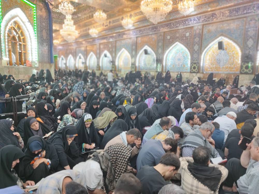 دعای عرفه در کربلای معلی