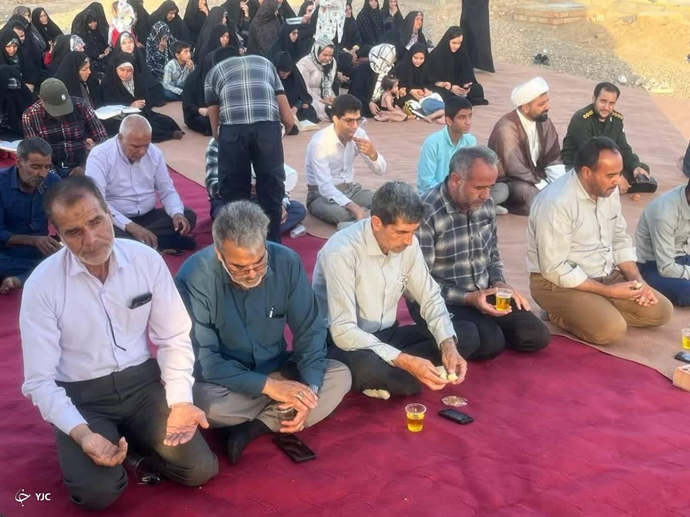 مراسم دعای عرفه&nbsp; در یزدان آباد