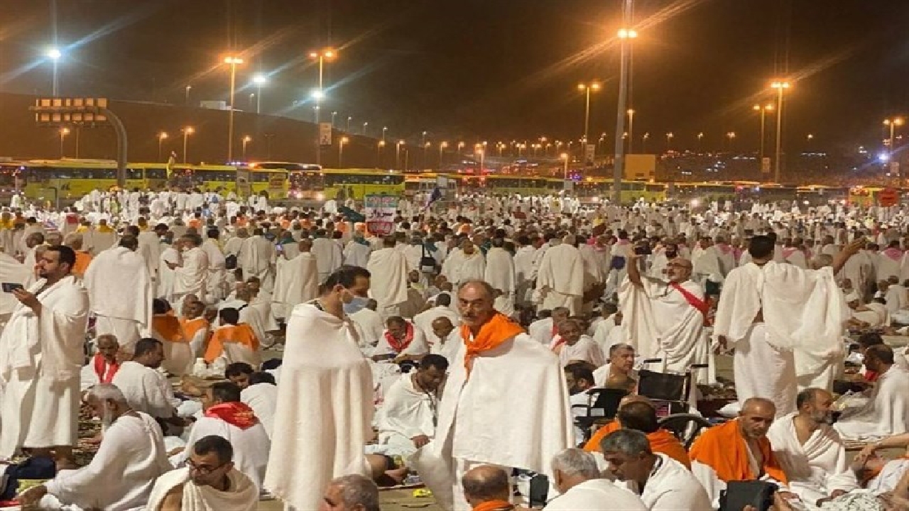 حکم برداشتن خاک و سنگ از صفا، مروه و مشعرالحرام