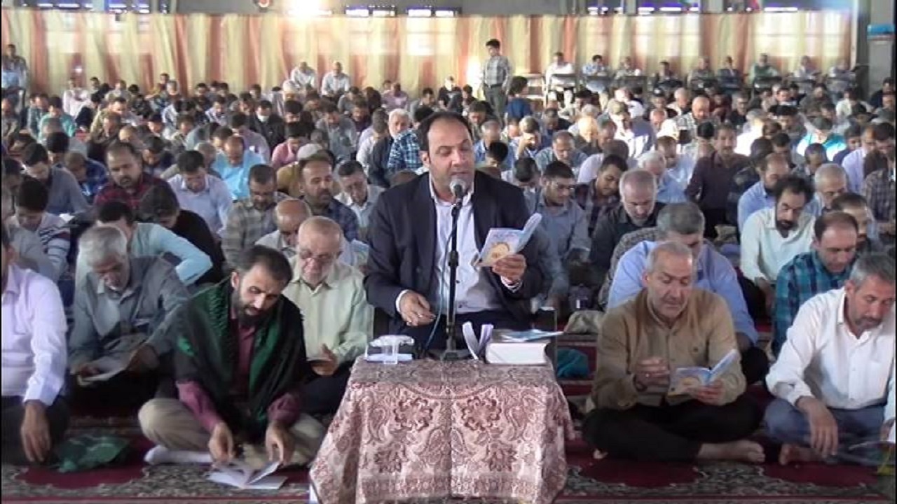 مراسم معنوی دعای عرفه در استان سمنان