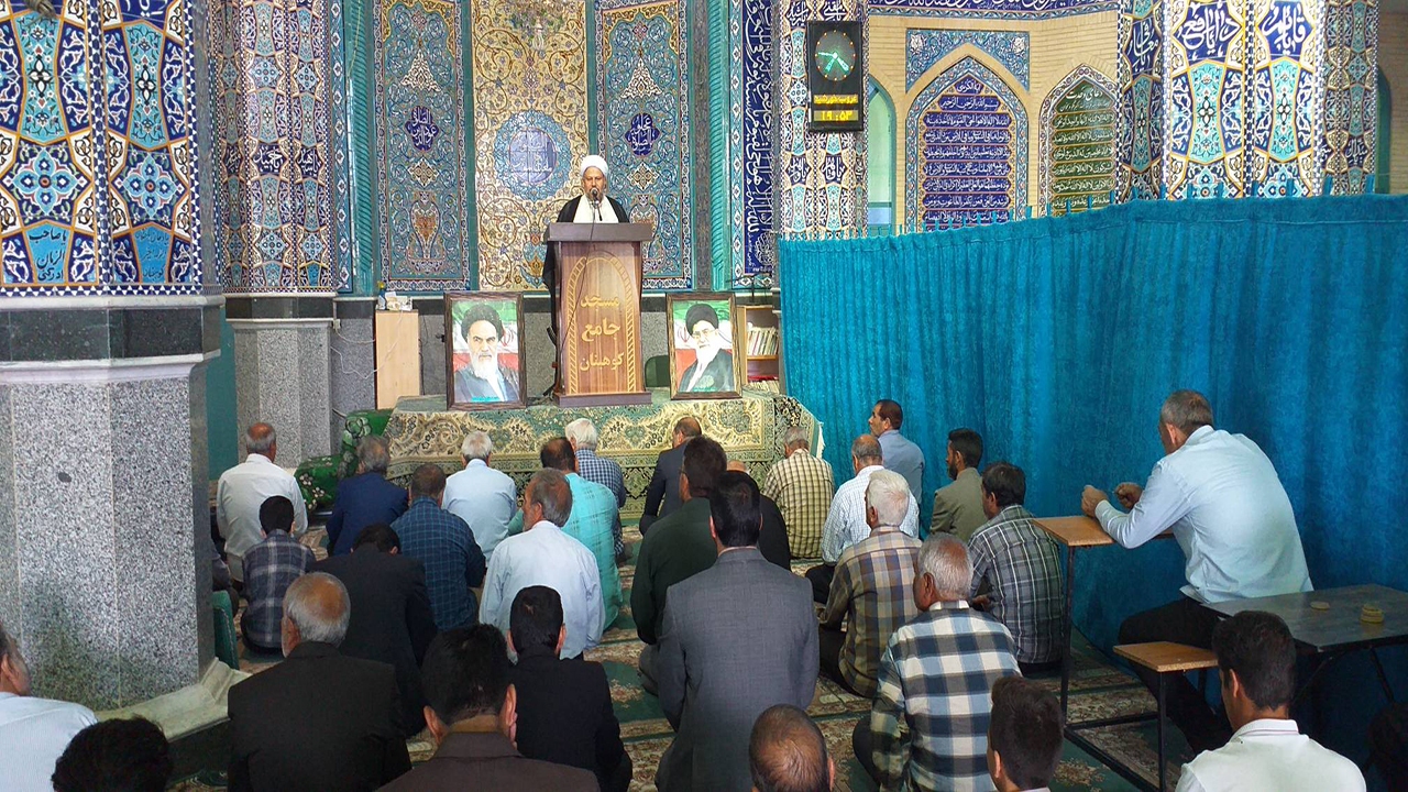 در مسائل سیاسی، اعتقادی و اخلاقی، تقوای الهی را مد نظر داشته باشیم