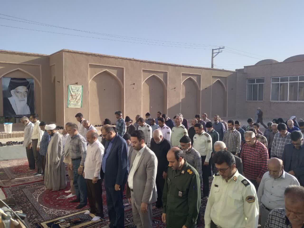 اقامه نماز عید سعید قربان در خراسان جنوبی