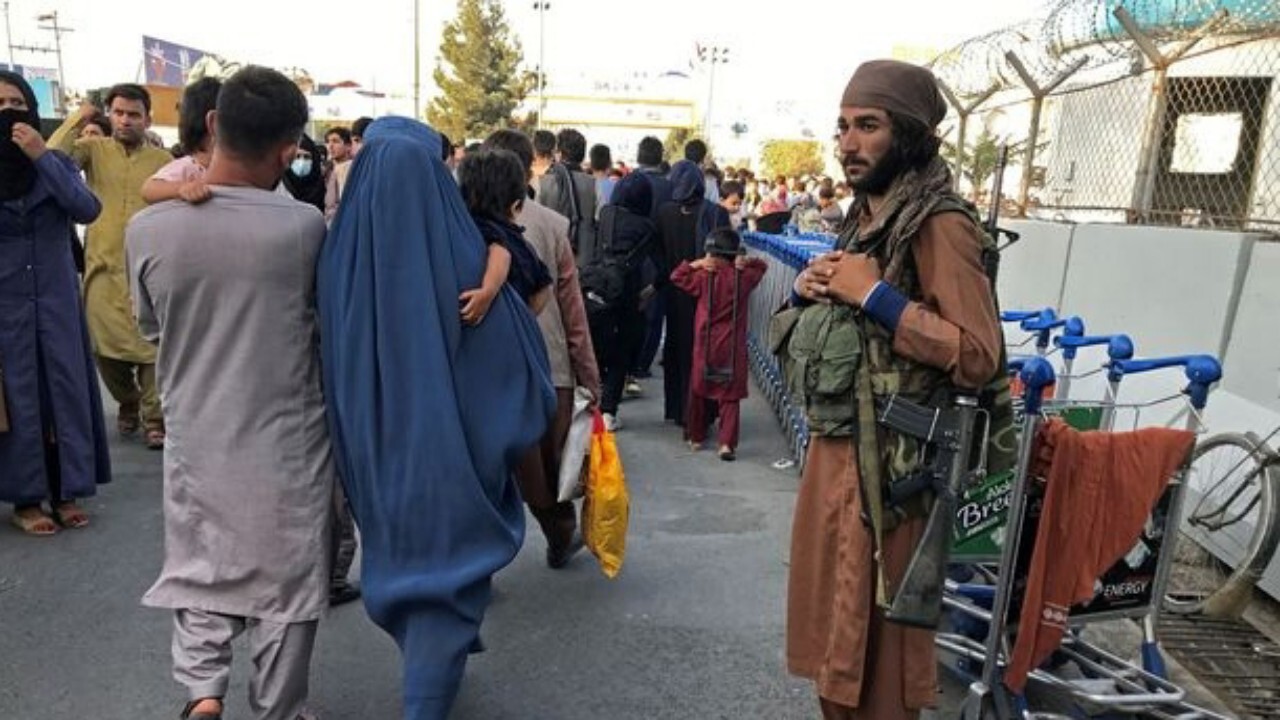 تحولات اقتصادی و اجتماعی افغانستان تنزل داشته است