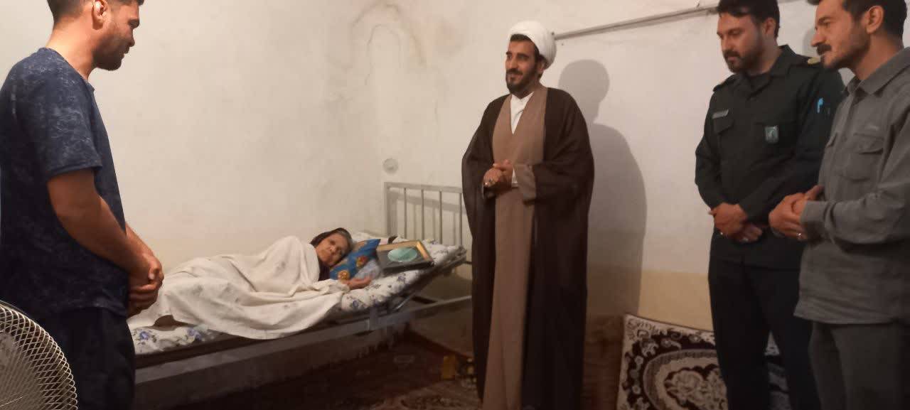 عیادت از بیماران