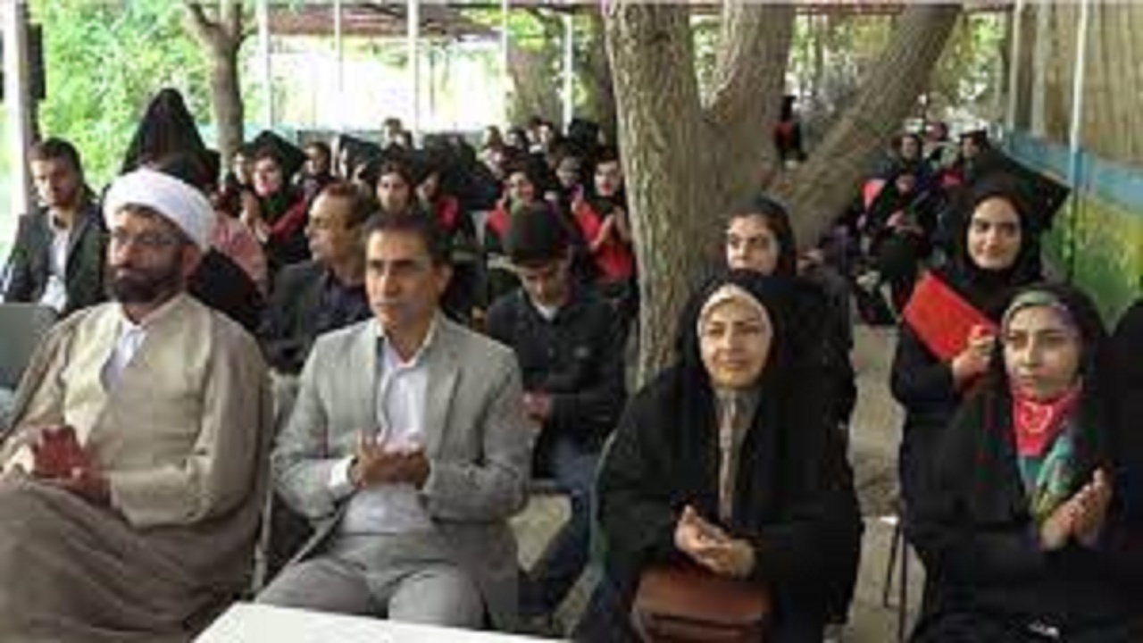 جشن فارغ التحصیلی ۸۵ دانشجوی دانشگاه فرهنگیان در یاسوج