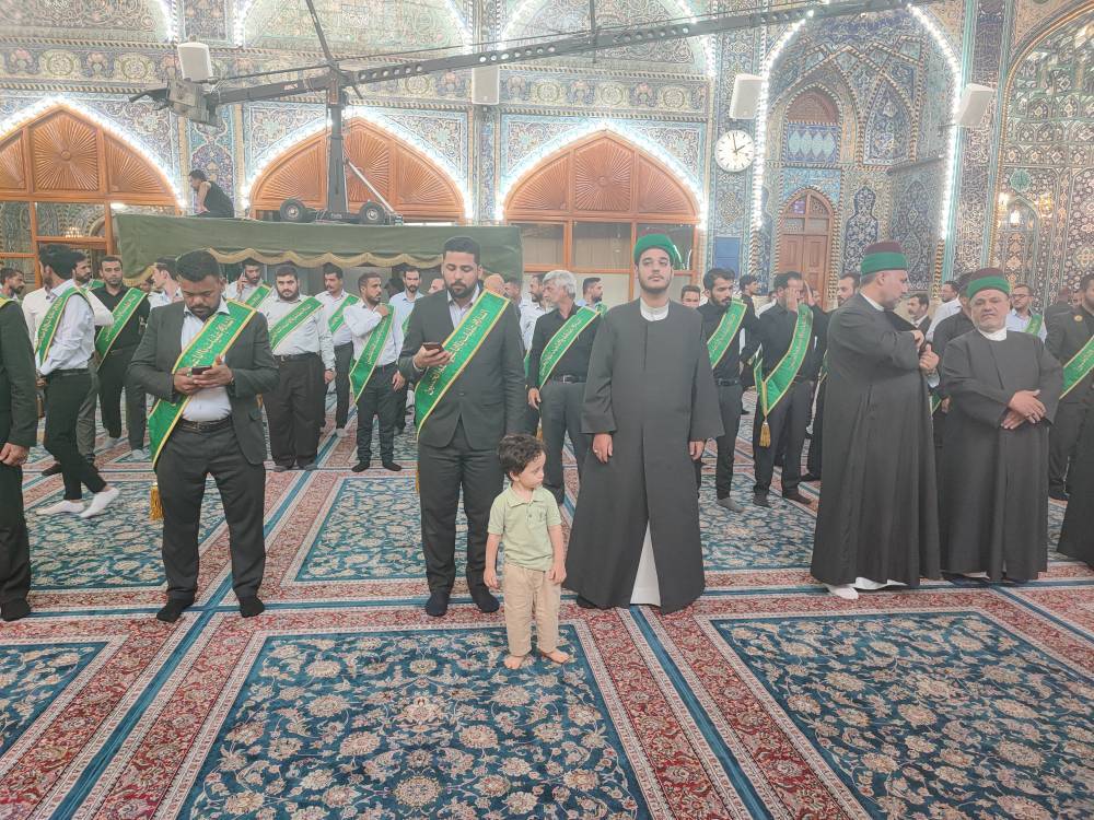 خادمان حرم امام حسین
