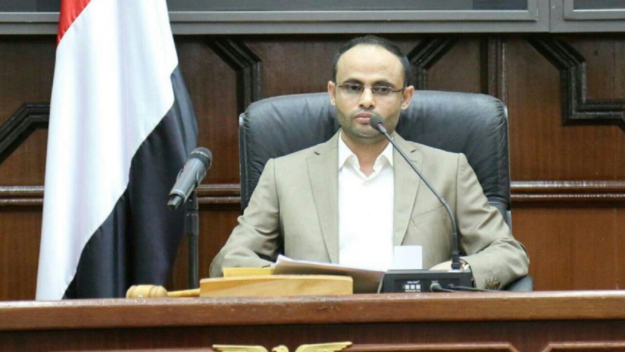 مخالفت صنعا با پیشنهاد عربستان برای پرداخت حقوق کارکنان دولتی یمن