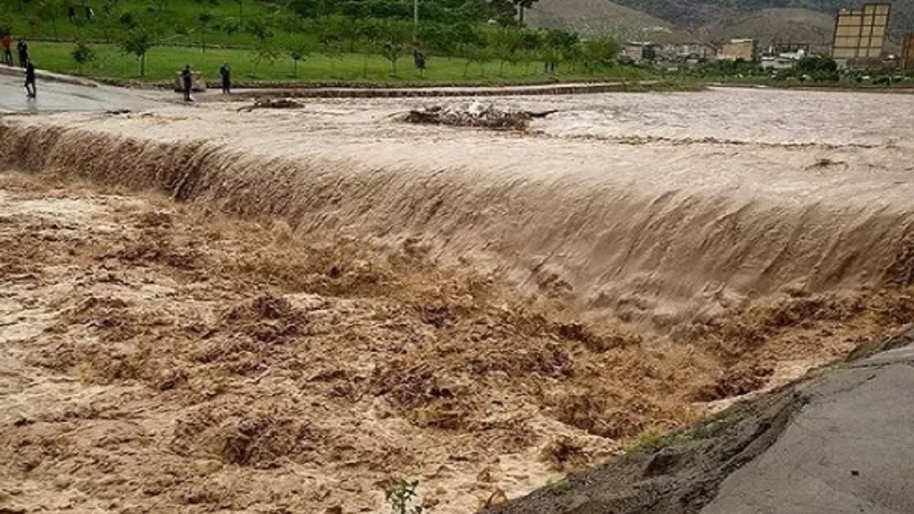 سیل در بستان آباد خسارت جانی نداشت