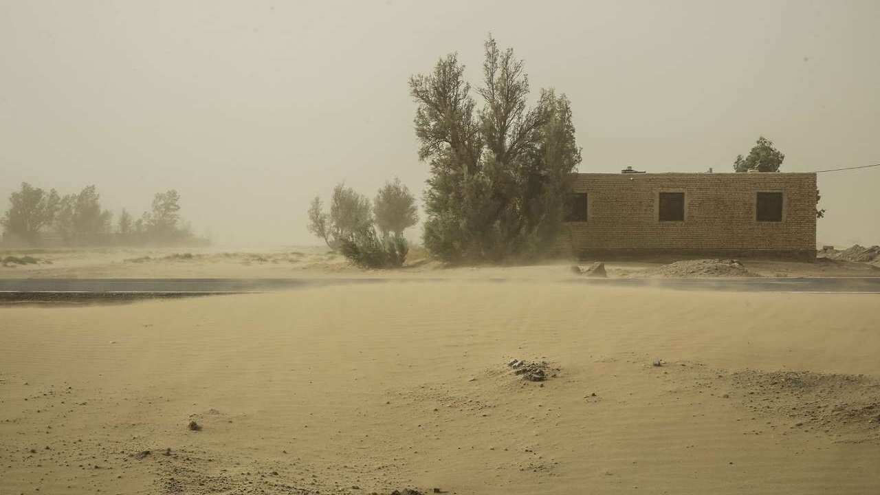 سرعت توفان در زابل به ۹۰ کیلومتر بر ساعت رسید