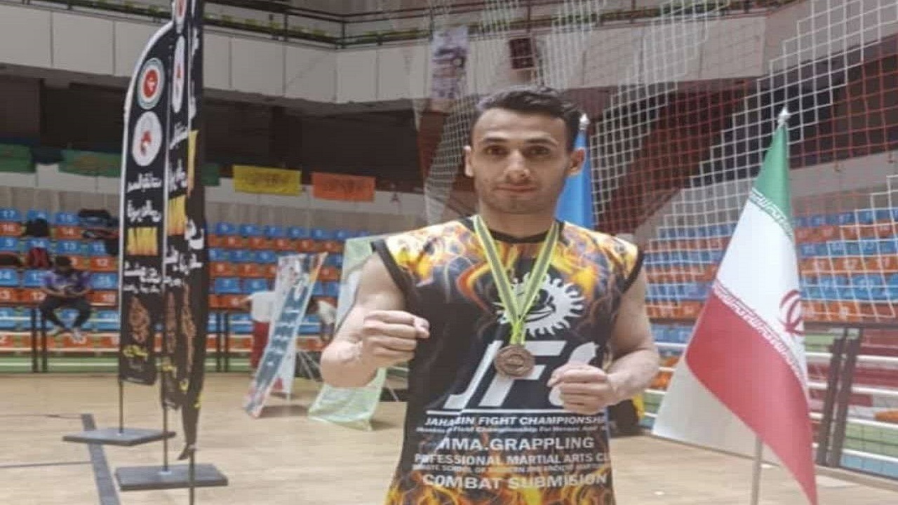مدال برنز مسابقات قهرمانی کشور MMA به ورزشکار چهارمحالی رسید