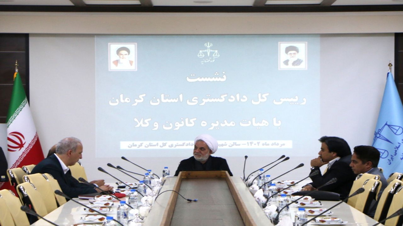 ۱۷ هزار پرونده وکلای تسخیری معرفی کرده ایم