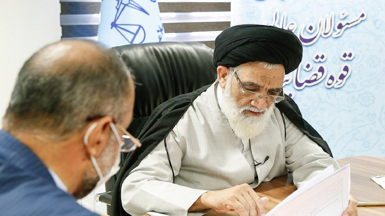 بررسی بیش از ۲۰ پرونده قضائی در دیدار مردمی رئیس دیوان عالی کشور