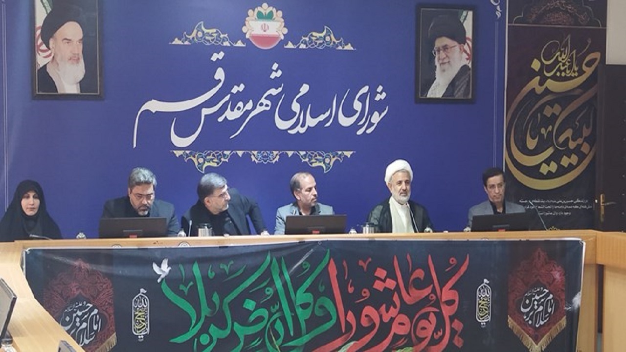اختلاف میان جبهه انقلاب موجب خوشحالی شیاطین و ناراحتی مؤمنین می‌شود
