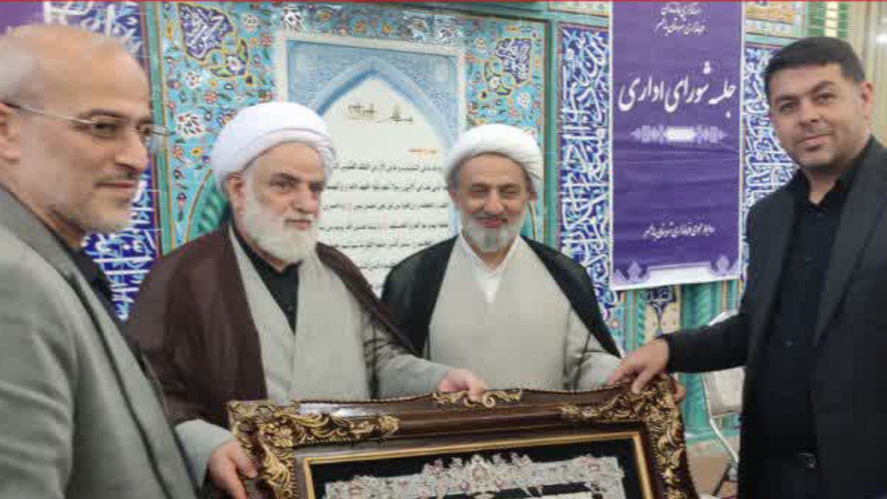 برگزاری آئین تکریم و معارفه امام جمعه بهنمیر 