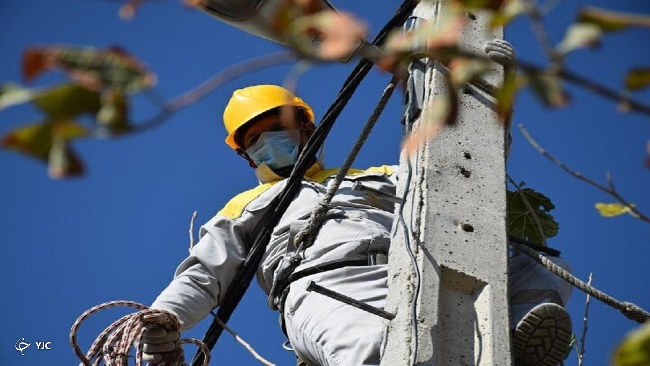 تبدیل ۳ هزار کیلومتر شبکه سیم مسی به کابل خودنگهدار در آذربایجان غربی