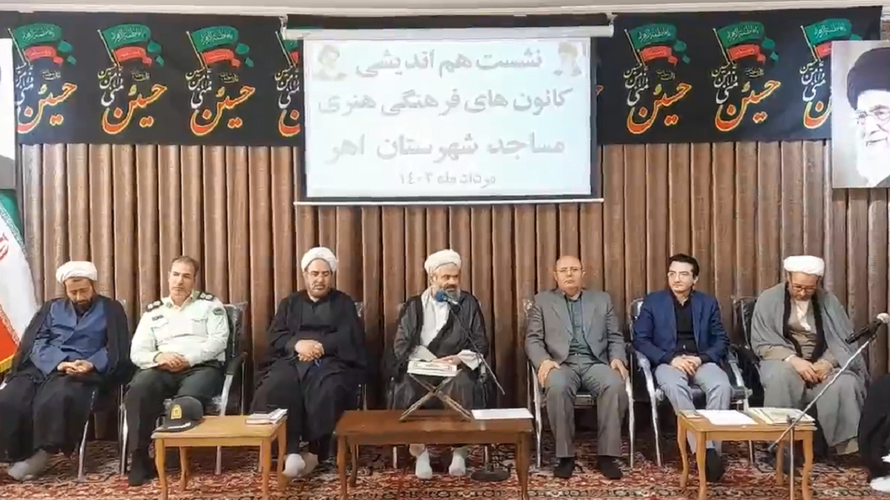 مهمترین امنیت، مساله فرهنگی است / نهضت امام حسین با هنر احیا شد