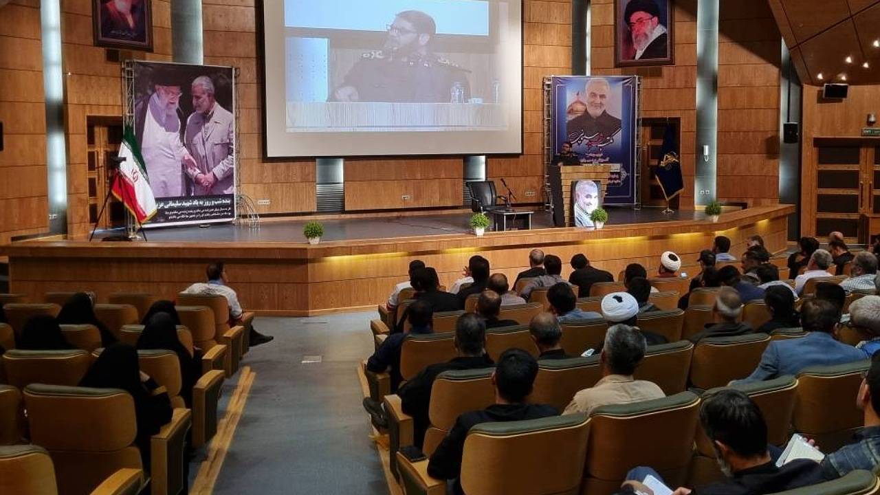 آغاز دوره آموزشی راویان مکتب شهید سلیمانی در کرمان
