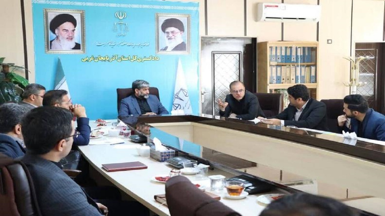 جلسات مشورتی تصمیمات و آرای متقن و دقیق را به همراه دارد