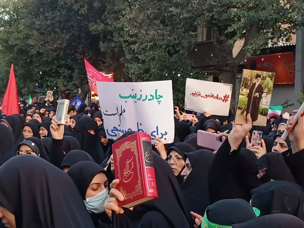 تجمع شهروندان شیراز در اعتراض به هتک حرمت به آمر به معروف در + فیلم و تصاویر